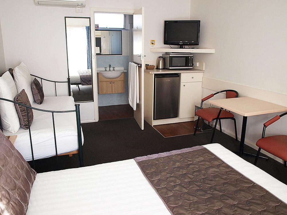 Mornington Motel Buitenkant foto
